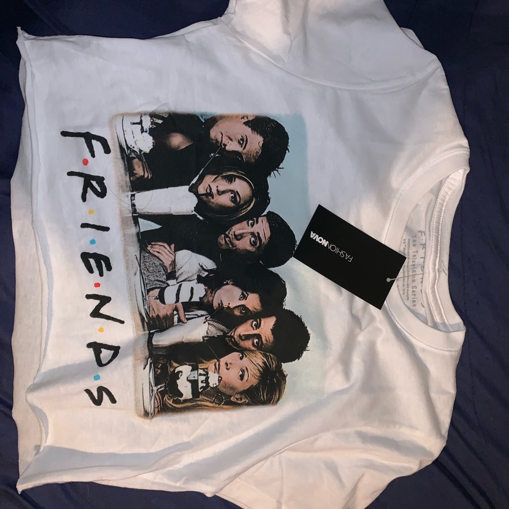 SOLD fashion nova crop top